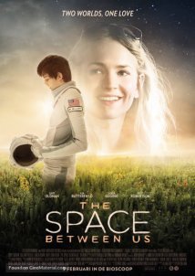 The Space Between Us / Το διάστημα ανάμεσά μας (2017)